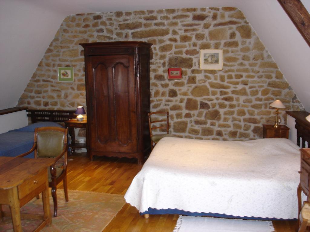 Les Chaumieres De Kerimel Bed and Breakfast Ploemel Rum bild